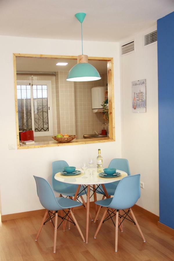 مالقة Cozy & Bright Apartment المظهر الخارجي الصورة