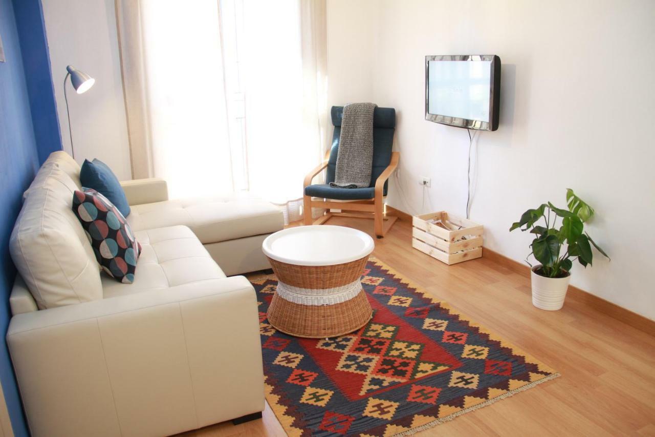 مالقة Cozy & Bright Apartment المظهر الخارجي الصورة