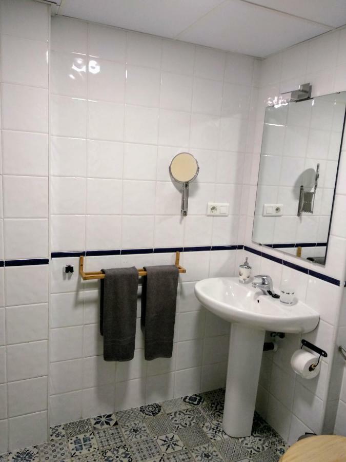 مالقة Cozy & Bright Apartment المظهر الخارجي الصورة